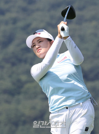 KLPGA 투어 롯데 오픈, 노승희가 2라운드 단독 선두로