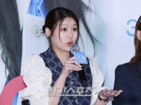 현대판교DKNY여성황세인 | [포토] 황세인, "강하늘 선배, 나에게 선한 영향력 줘"