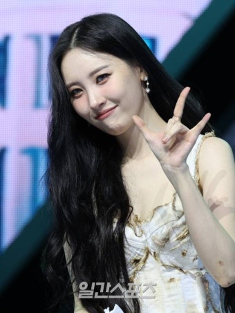 ‘라디오쇼’ 선미 “아이브 ‘러브 다이브’ 먼저 제안…곡 뺏겼다는 생각 NO”