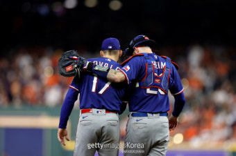 '가르시아 쐐기 만루포' 텍사스, 휴스턴전 9-2 승리...ALCS 7차전 간다