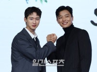 [포토] 장동윤-연우진, 우리가 바로 의리!