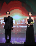 청춘오월당 ‘우리교실’, 연극부문 최우수상 “세상 떠들석하게 할 작품 만들 것” [제10회 이데일리 문화대상]