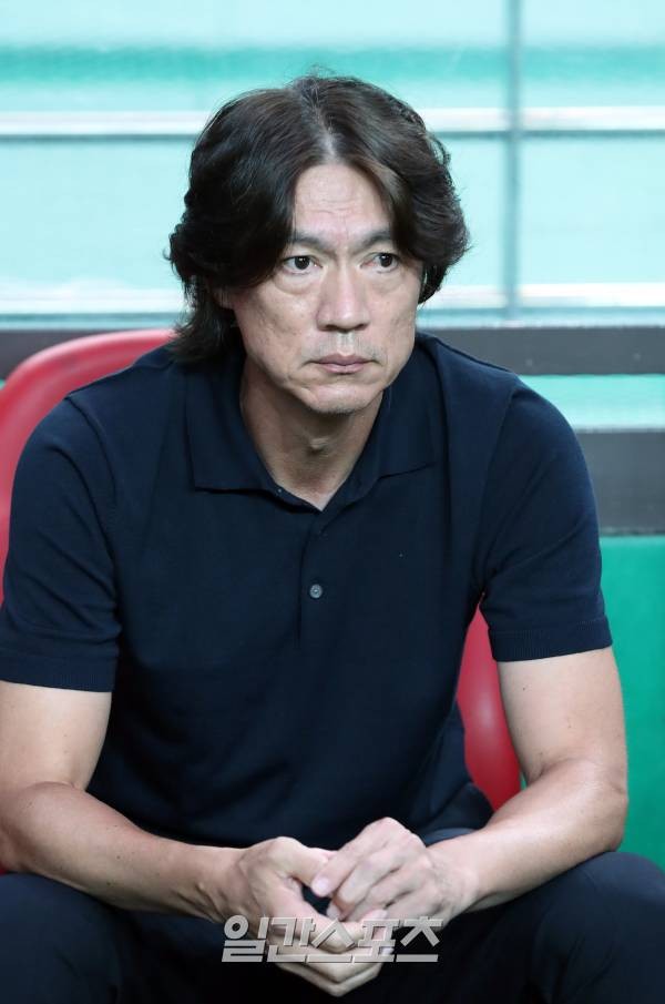 10월 A매치 선수 명단 발표 앞두고 현장 확인, 홍 감독의 활약 기대