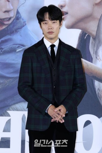 [포토] 류준열, 멋진 눈빛