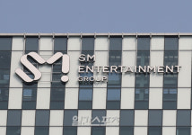 카카오의 SM 인수…美빌보드 선정 2023년 전세계 음악 비즈니스 거래 톱 1위