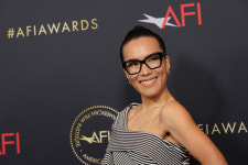 ‘성난 사람들’ 앨리 웡, 크리틱스 초이스 여우주연상 수상