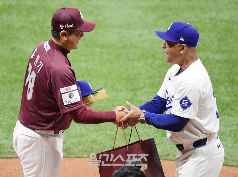 로스앤젤레스 다저스, 김혜성 교체 논란…모레혼의 빠른 공에 대처 어렵다고 판단