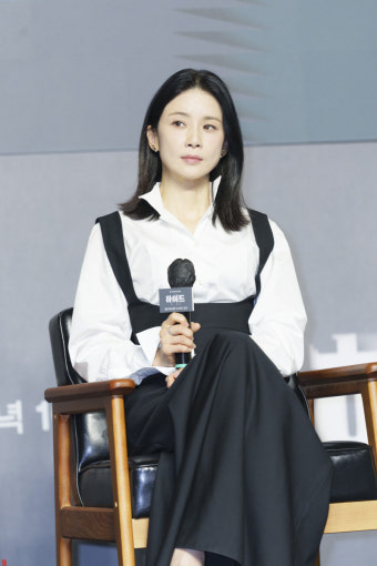 ‘하이드’ 이보영, 김수현‧김남주와 시청률 경쟁? “부담감 1도 없어” 자신감 [종합]