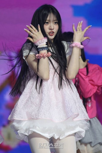 [포토] 아일릿 민주, 왕눈이 안무