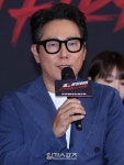 [포토] 인사말 하는 윤종신