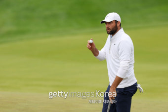 ‘경찰 체포’ 셰플러, PGA 챔피언십 2라운드서 5언더파