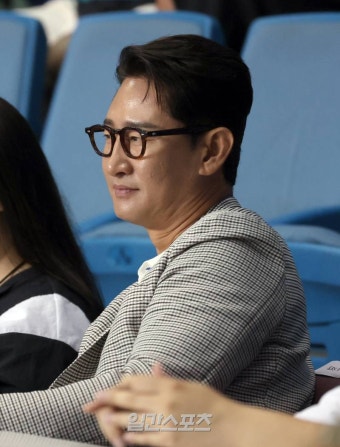 [포토] 김연경 은퇴경기 지켜보는 박용태