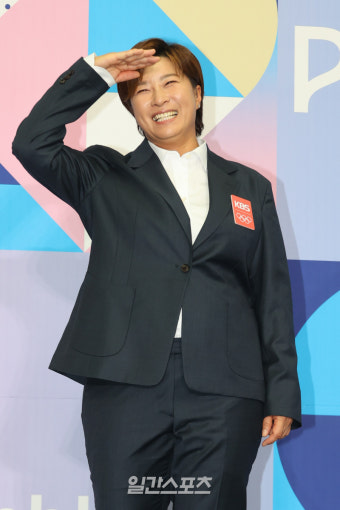 [왓IS] “다시 시작”…박세리, ‘父 고소’  아픔 딛고 KBS ‘파리 올림픽’ 해설위원 출격