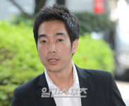 [왓IS] ‘미성년자 성폭행’ 고영욱, 유튜브 채널 개설 “무기력함 벗어나고자”