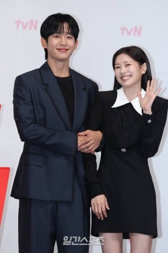 [포토] 정해인-정소민, 사이좋은 우리