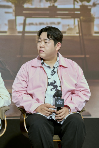 ‘아이유 찐팬’ 문상훈 “‘신인가수 조정석’ 덕분에 만나…야근 자처”