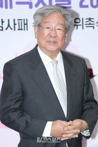 ‘한국인의 밥상’ 최불암, 14년 만에 휴가…아내 김민자 내레이션
