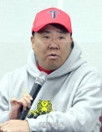 [포토] 이범호 KIA 감독, 투수는 고려중