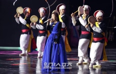 [포토] 송가인, 얼쑤~