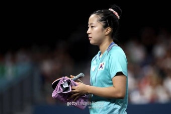 여자탁구 신유빈, WTT 왕중왕전 여자복식 이어 단식도 1회전 탈락