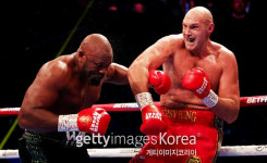 은가누 이겼던 복싱 챔프 퓨리, 두 번째 은퇴 선언