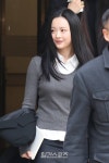 [포토] 미소 머금고 법원 나서는 하니