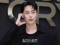 [단독] 이재욱, 알바생 변신...넷플릭스 ‘꿀단지 프로젝트’ 출연