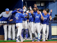 [포토]김영웅, 영웅들 앞에서 선보인 영웅본색