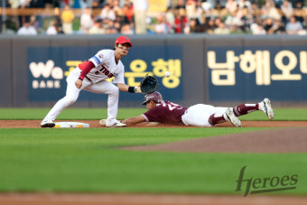 '해태 이종범 넘었다' 키움 송성문, 30연속 도루 성공…리그 신기록 [IS 광주]