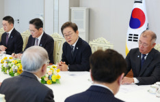 재계 총수들 만난 이재명, 