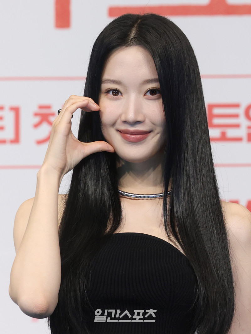 문가영, tvN 드라마 서초동에서 글로벌 인기!