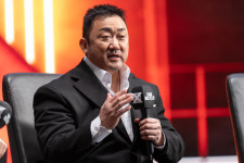 ‘아이 엠 복서’ 마동석 “꿈꿔왔던 무대…감개무량”