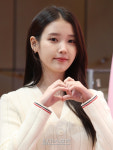 [포토] 아이유, 예쁜 요정 분위기 물씬