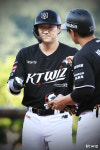삼성 쉬는 날 KT가 사고쳤다, 롯데 16-3 대파…6일 만에 선두 탈환+이강철 600승