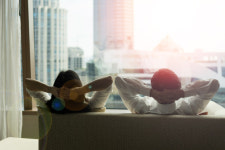 삶의 의미 찾기? 행복한 하루살이로 살아남는 법 [조지선 심리학 공간]