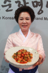 ‘썩은 배추’로 김치를…김순자 대표 ‘김치 명인’ 자격 박탈될까