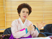 ‘썩은 김치’ 파동…한성식품 김순자 대표 ‘김치 명인’ 자진반납