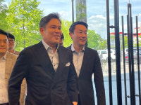 ‘이마트 연수점’ 찾은 정용진 “오프라인의 답은 현장에”