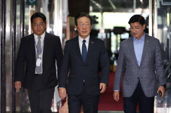 [속보] 이재명, 의협 회장 면담…“정부는 한가하고 국민들만 심각”
