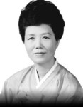 [세기의 철녀들 ⑥] 육영수 여사