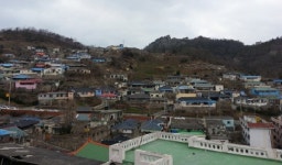 [신동아 어젠다] ‘유권자 차떼기’ 막으려면 차량등록제 시행해야