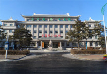 [겹눈으로 본 북한] 中 자본가 착취에 눈물로 침묵시위