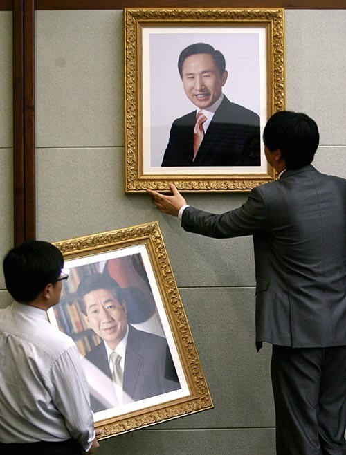 국방부 현재 국군통수권은 윤석열 대통령에게 있다 법적 확인, 안보·안정 확립에 중요한 역할 기대