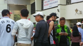 [암표상들이 본 ‘프로야구 팬’] 엘-롯-기 팬, 화끈 두산 팬, 젠틀  삼성 팬, 이탈 중