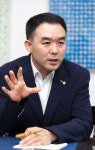 [총체적 난국 J노믹스] 〈인터뷰〉 ‘장하성의 수제자’ 채이배 의원