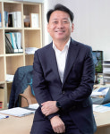 이광재 “나는 회색분자, 분열의 정치 극복하고 싶다”