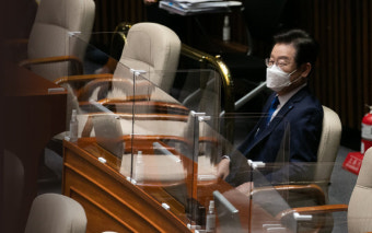 ‘사이다 본능’ 되찾은 이재명의 딜레마