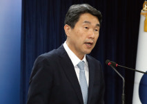 “인문학 살아남으려면 적어도 同時代人에 의미 줘야” [+영상]