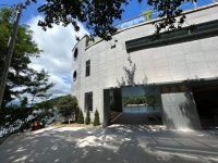 “넷플릭스 대세지만 독서로 내면 성찰해야 행복”