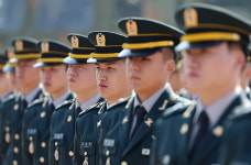 “사관학교 통합보다 군 상부 구조 개편 선결돼야”